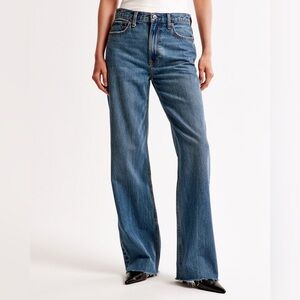The Mom High Rise Jeans